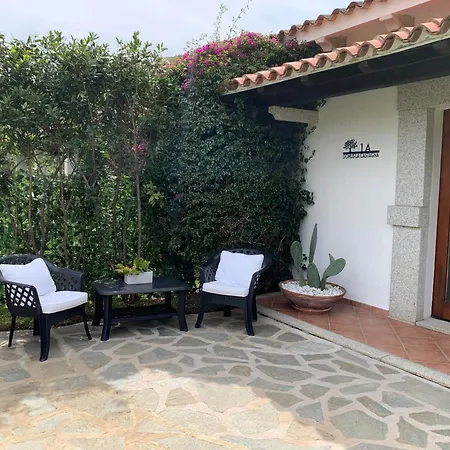Hébergement de vacances Domus La Castagna Porto San Paolo (Sardinia)