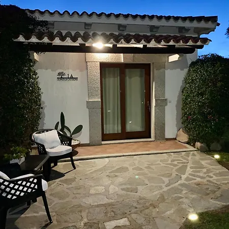 Domus La Castagna Hébergement de vacances Porto San Paolo (Sardinia)
